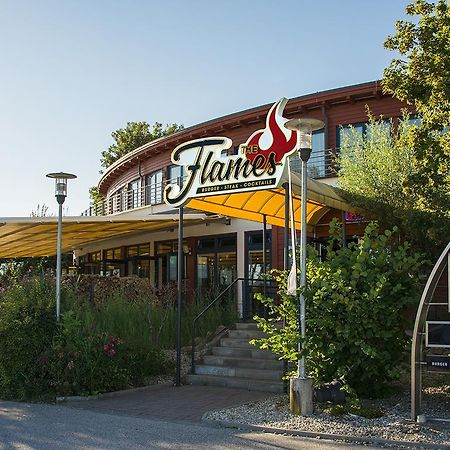 The Flames Hotell Sankt Marienkirchen bei Schärding Exteriör bild
